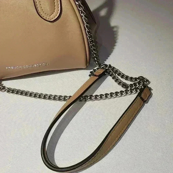 French Connection Taylor Smooth Kiss Lock Closure Doctor's Bag Cafe Au Latte - Picture 3 of 7